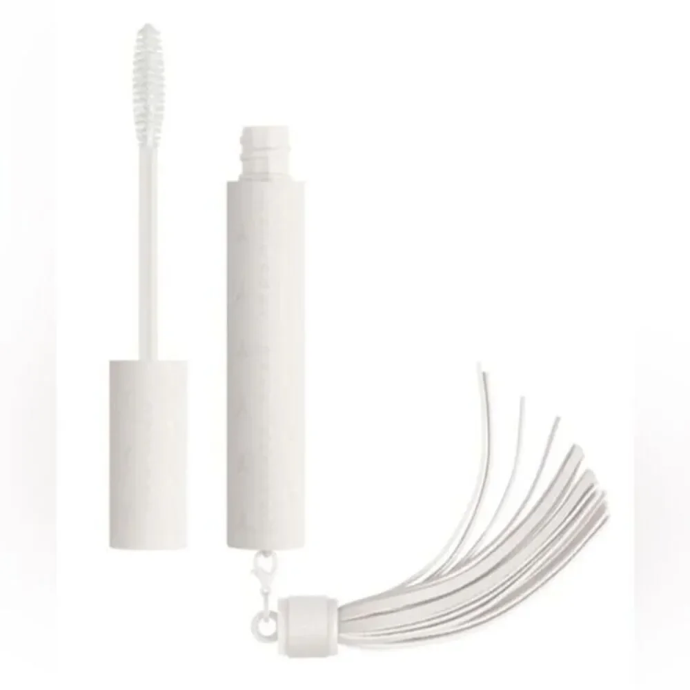 Jeffree Star elegant white